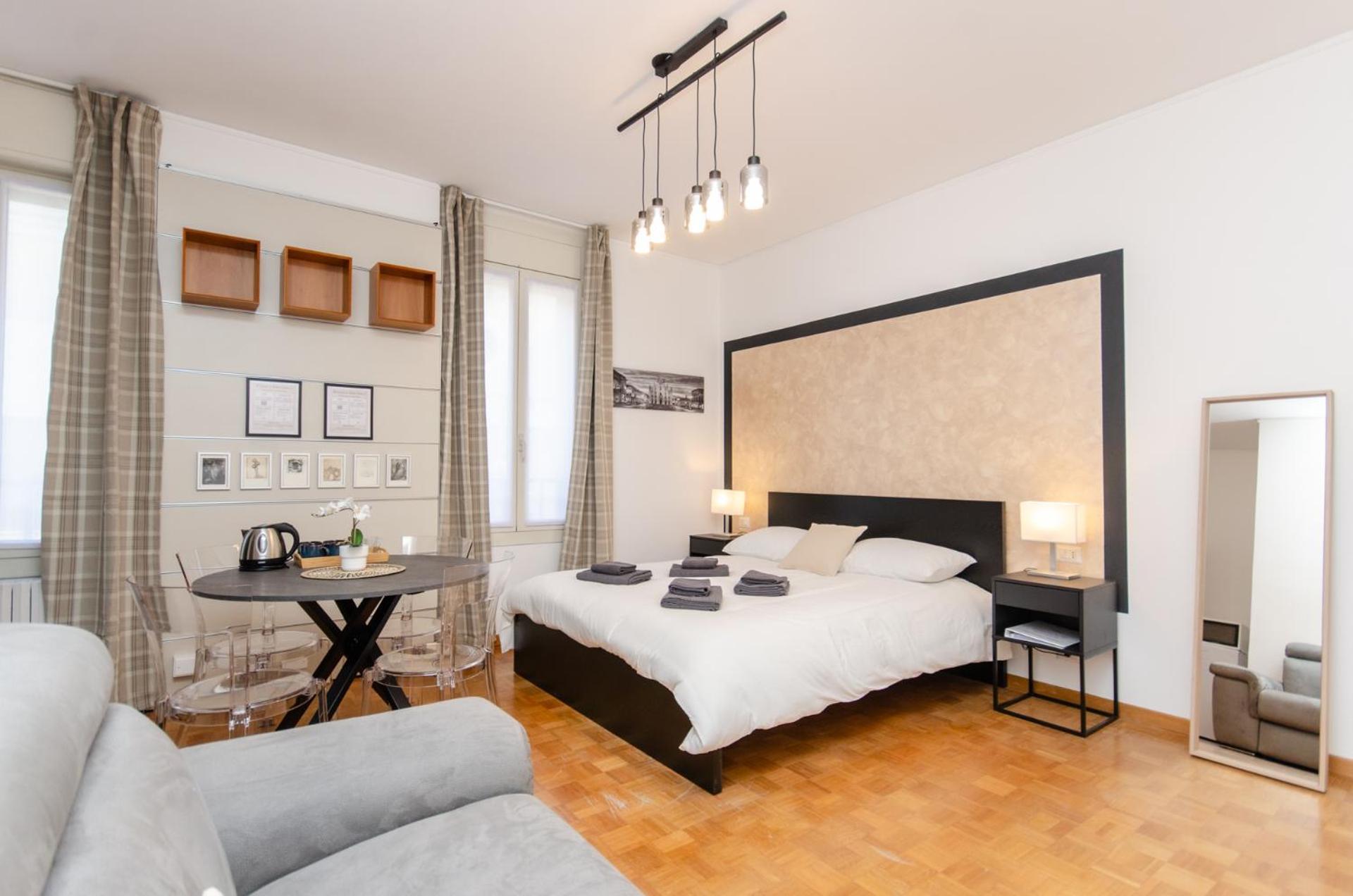 Brown Room Milan Luaran gambar