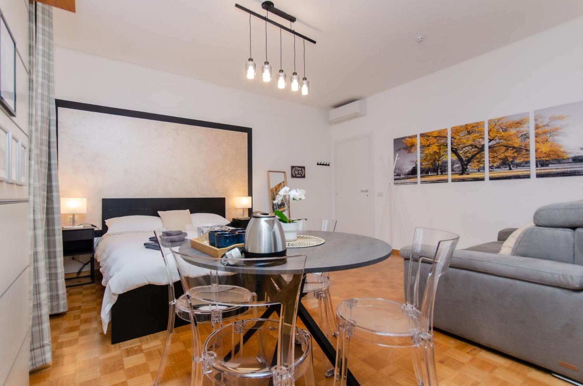 Brown Room Milan Luaran gambar